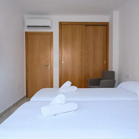 S'alamera & 2* Santa Eulària des Riu